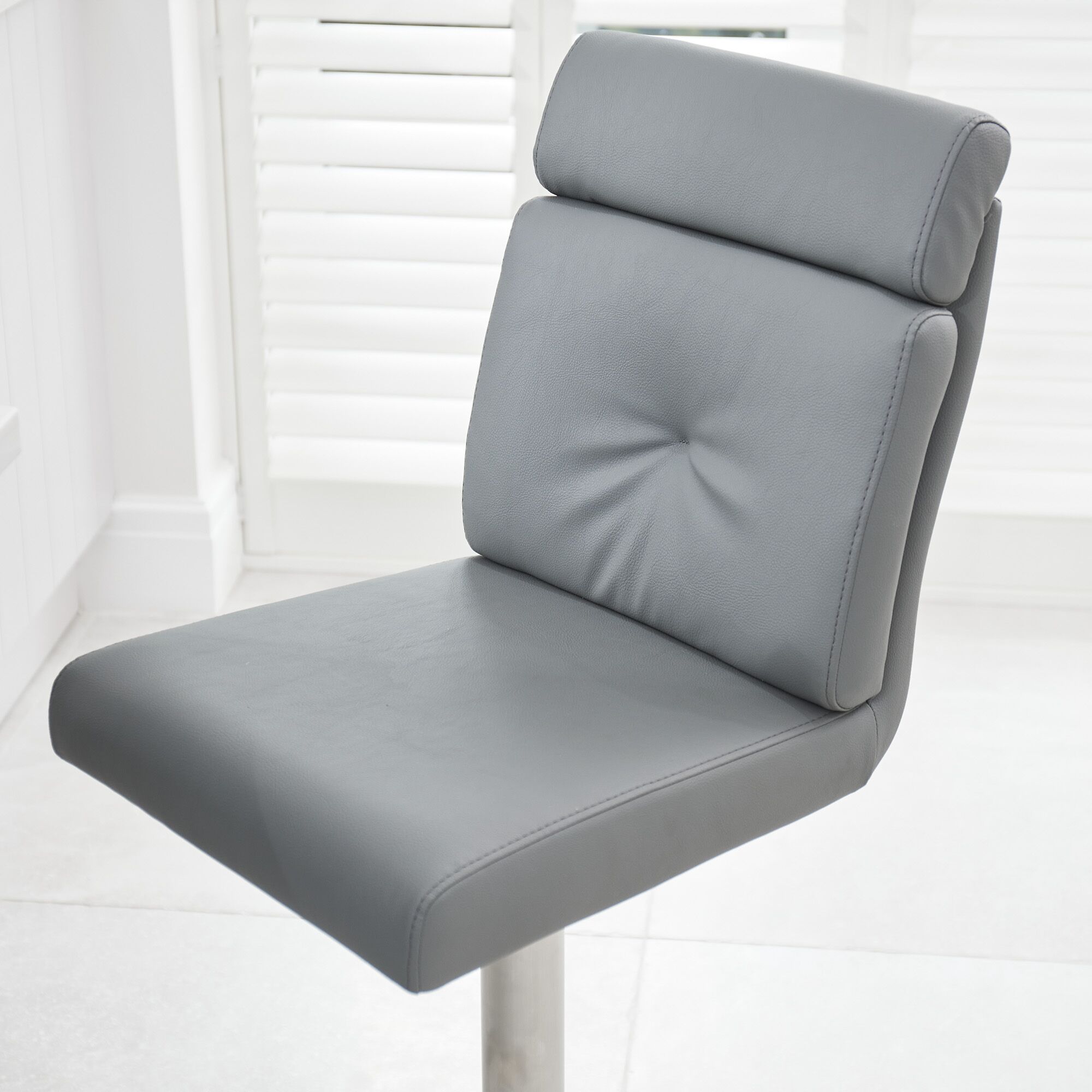 Portland Brushed Steel Gas Lift Kitchen Stool in Grey Faux Leather - Image 3