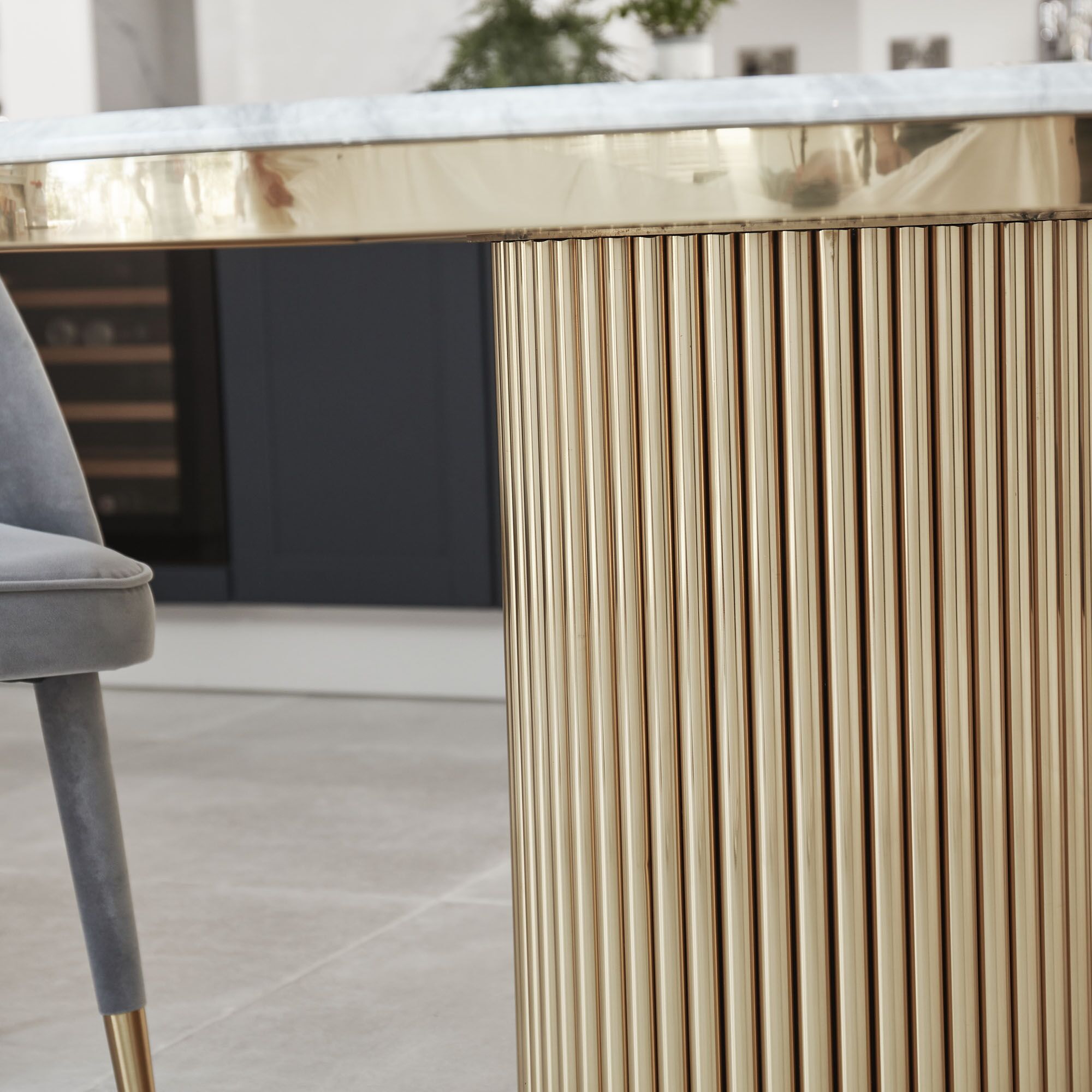 1.3M Circular Pedestal Gold Stainless Steel Dining Table with a Grey Marble Effect - Image 3