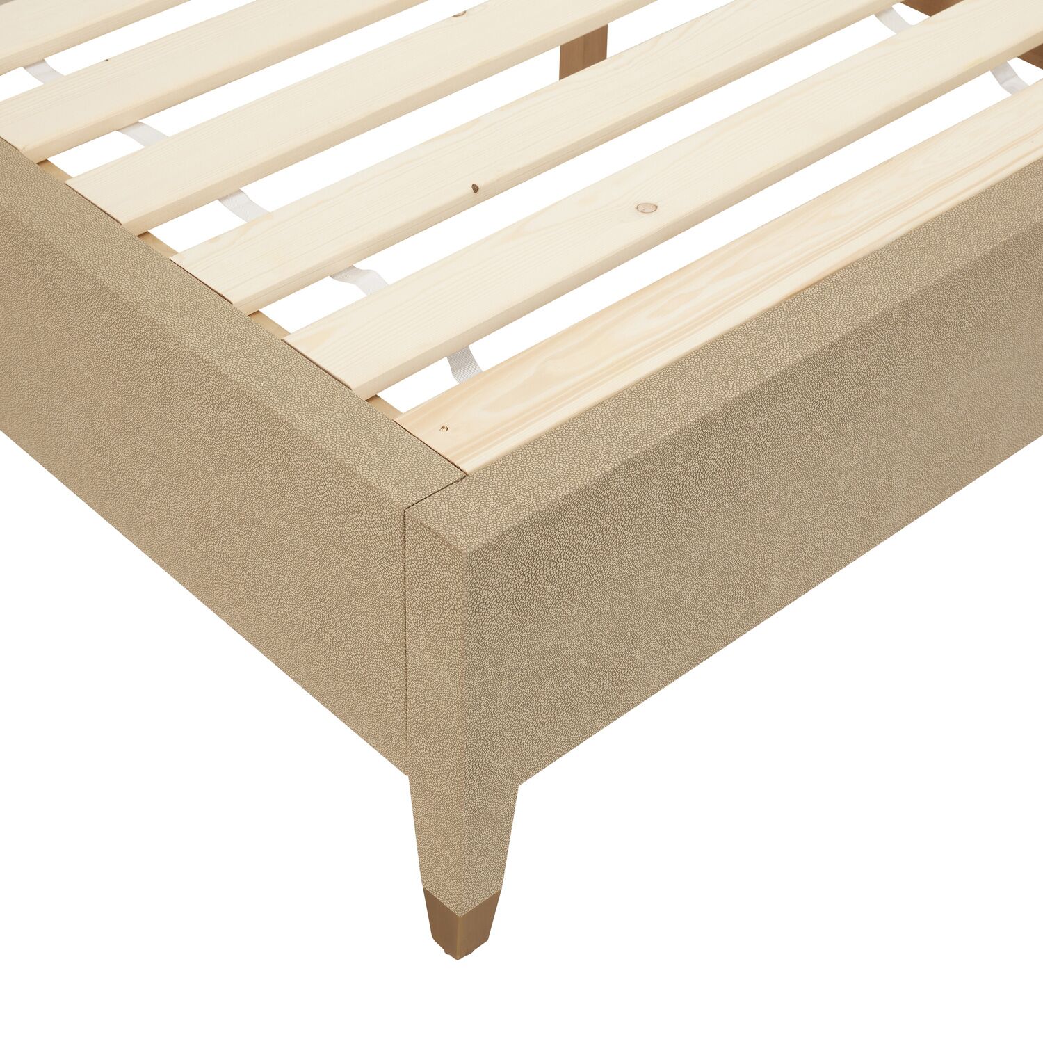 Richmond Shagreen King Size Winged Back Bed - Image 6