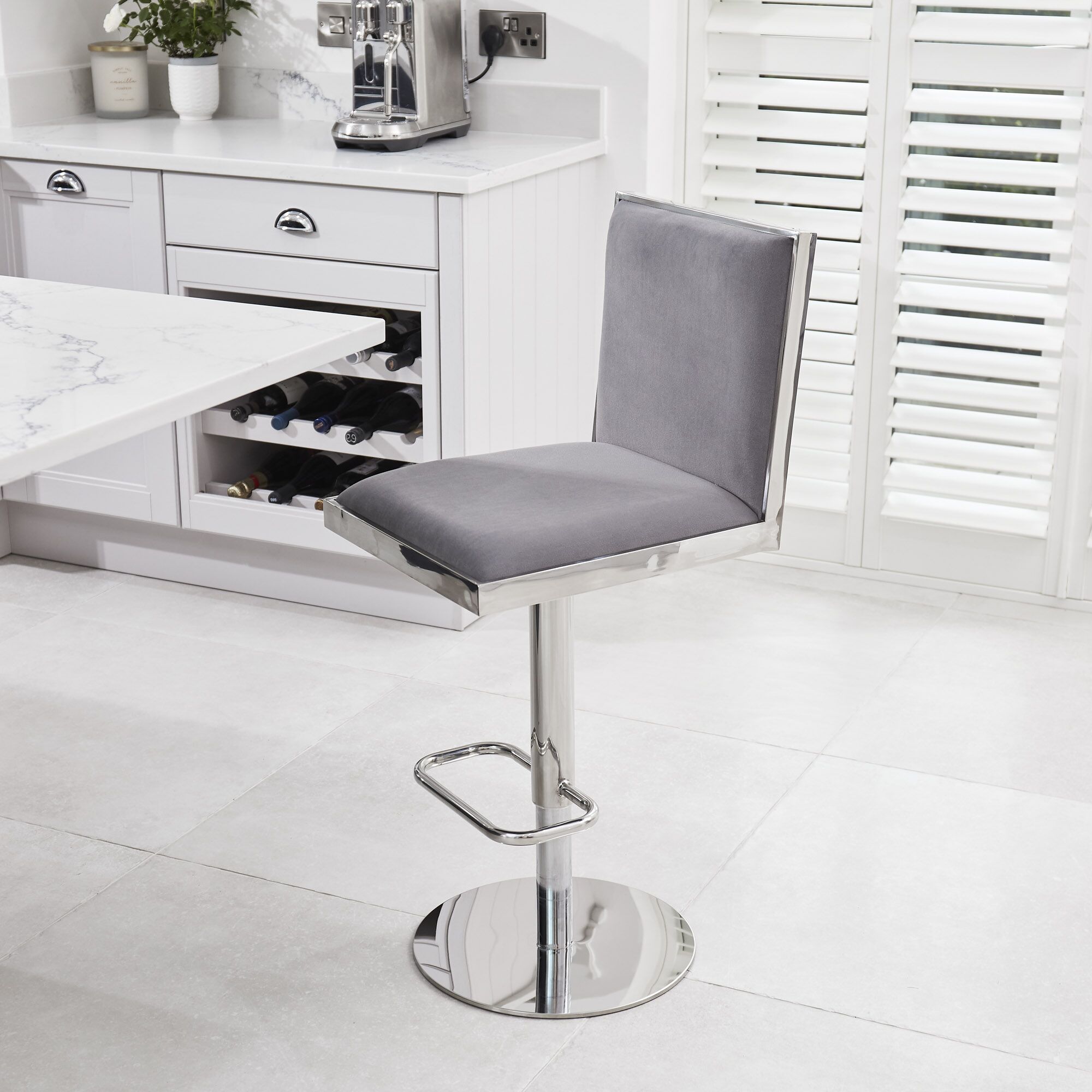 Mia Grey Velvet Barstool - Kitchen Stool - Gas Lift - Image 3
