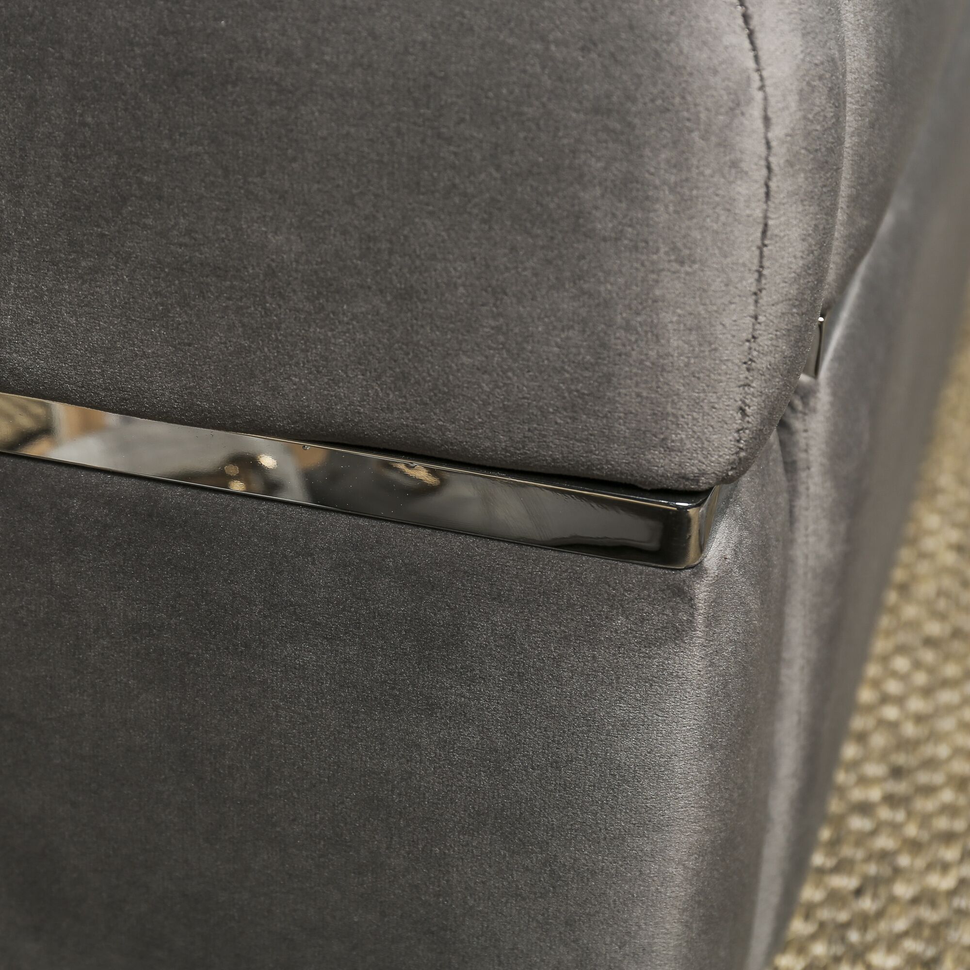 Annabelle Luxurious Grey Velvet Chesterfield King Size Bed - Image 9