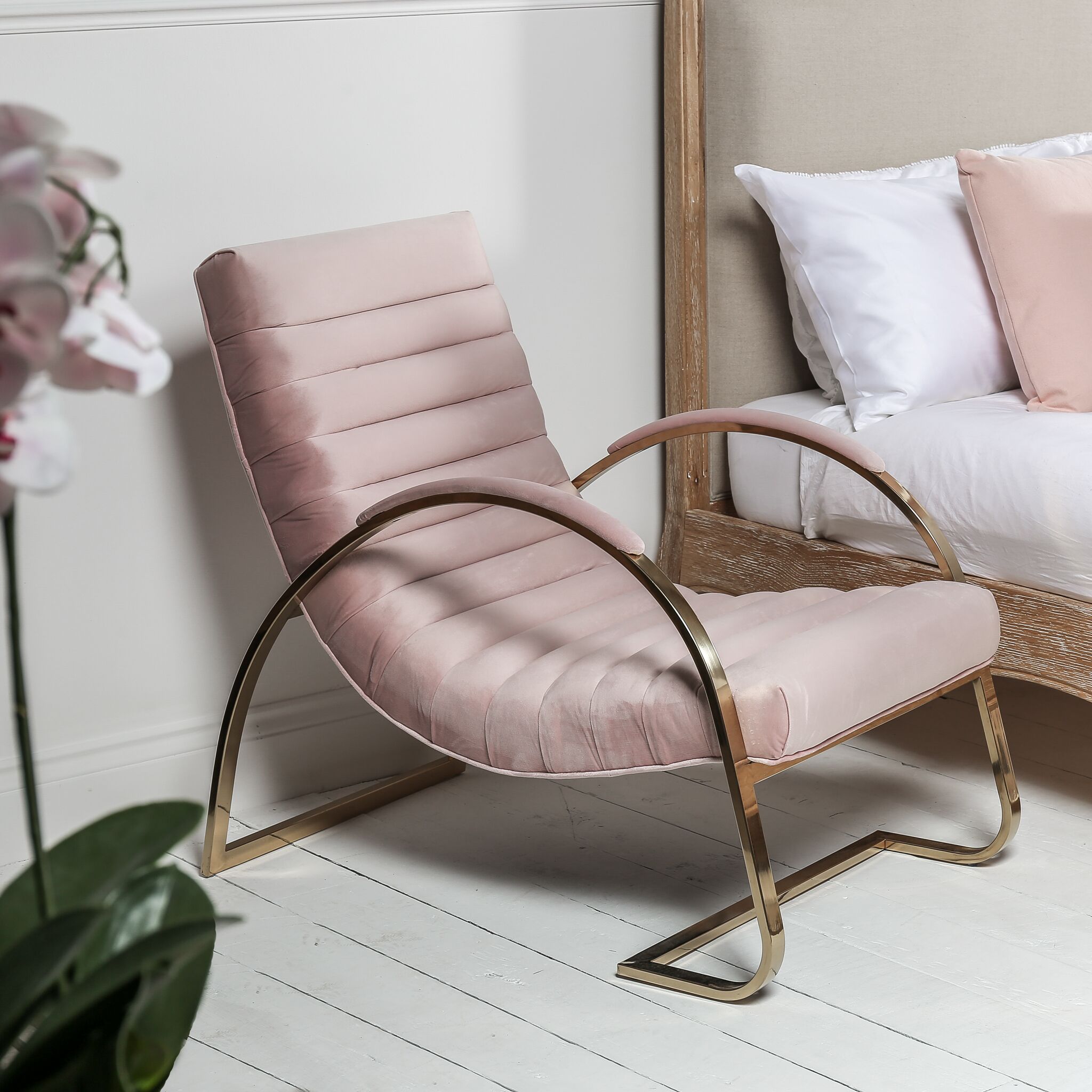 Pink & Gold Brushed Velvet Bedroom Armchair / Lounger - Image 2