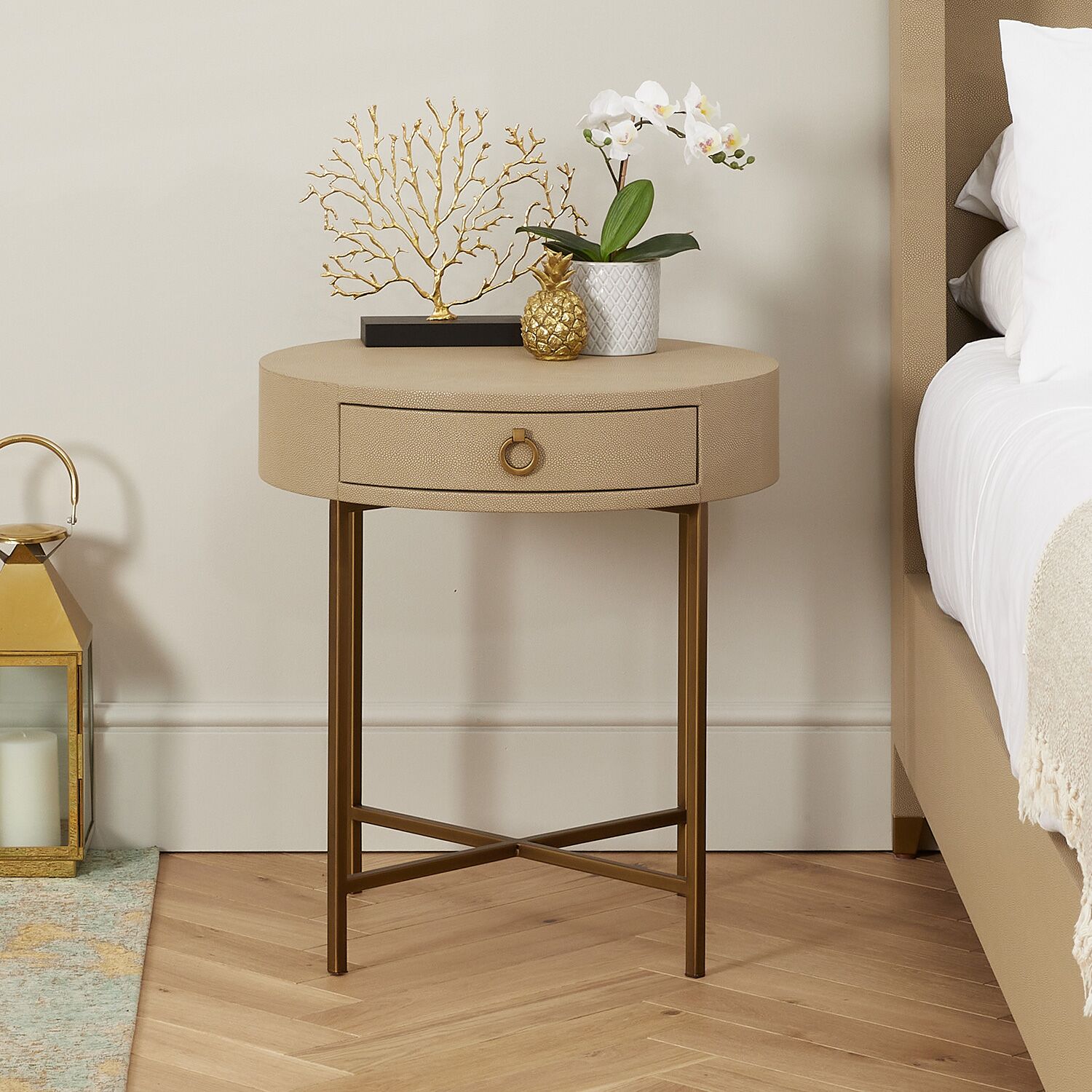 Richmond Circular Shagreen One Drawer Lamp Table - Image 3
