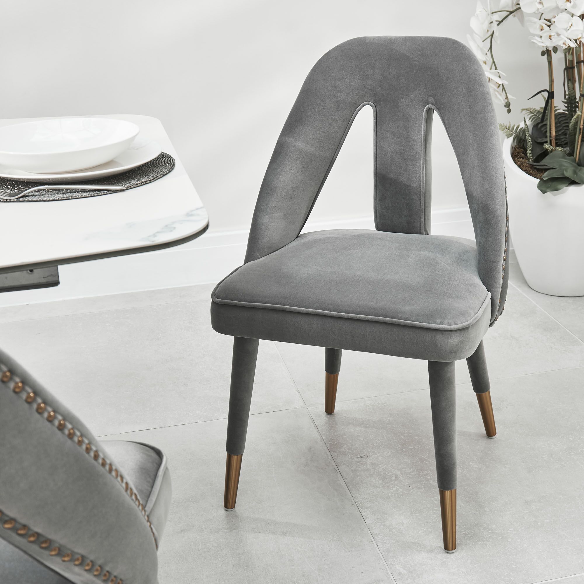 Alexandra Grey Velvet Dining Chair - Image 4