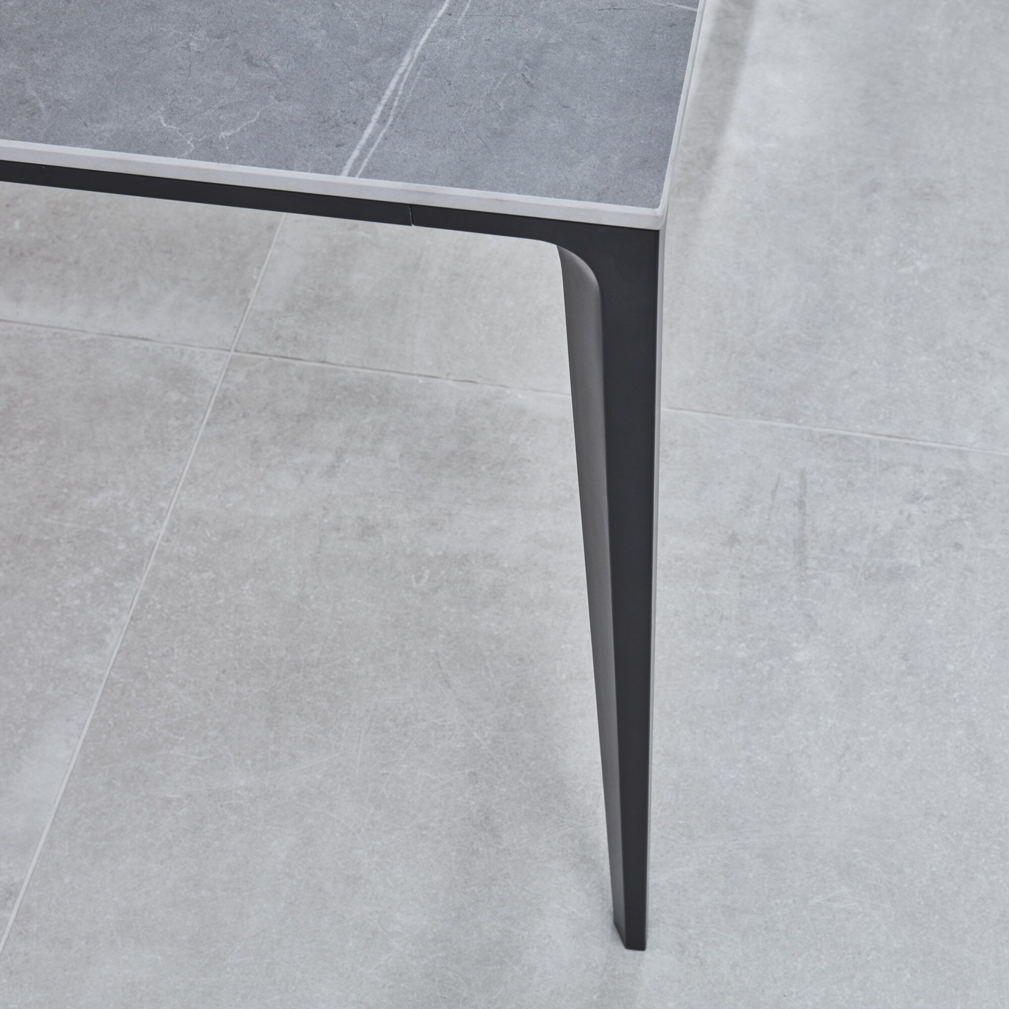 Bellagio 1.6M Grey Sintered Stone Dining Table with 4x Leo Grey Dining Chairs - Image 6